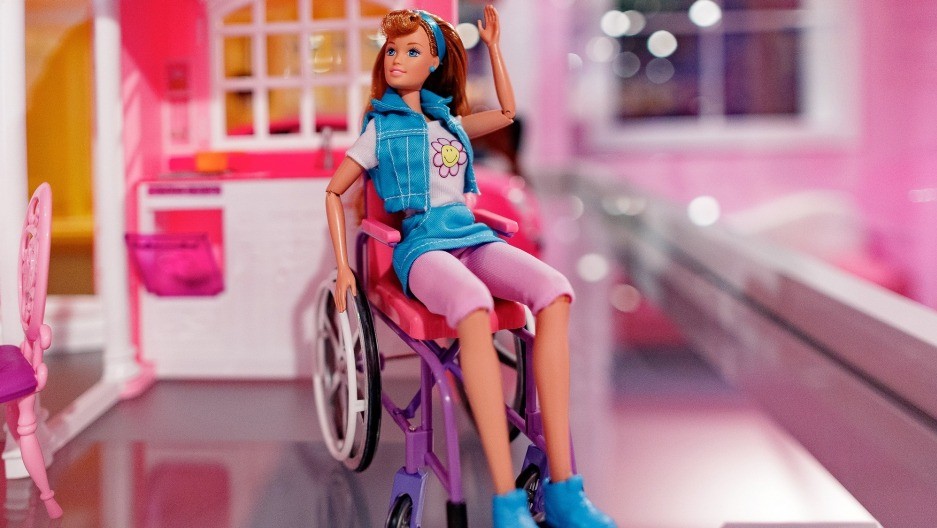 H νέα σειρά της Barbie αγκαλιάζει τη διαφορετικότητα!
