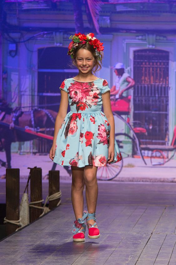 Τα ανοιξιάτικα trends στα κοριτσίστικα παιδικά ρούχα