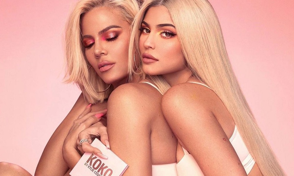 Οι αδερφές Kardashian και πάλι στο προσκήνιο με νέα beauty συλλογή