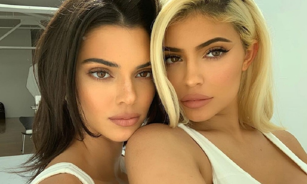 Kendall και Kylie ετοιμάζουν ένα beauty collab