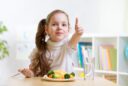Παιδί και φαγητό: Τι γίνεται όταν δεν τρώει;