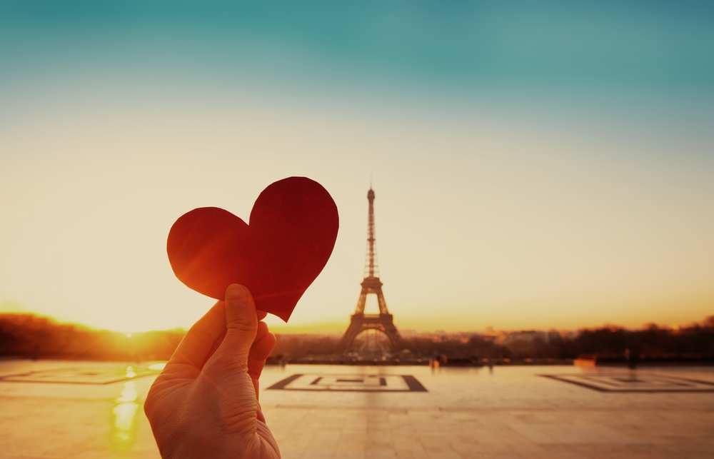 paris is for lovers