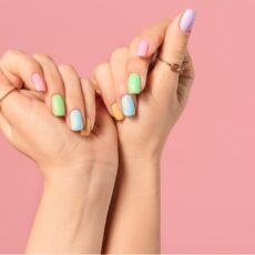 glossy manicure summer trends