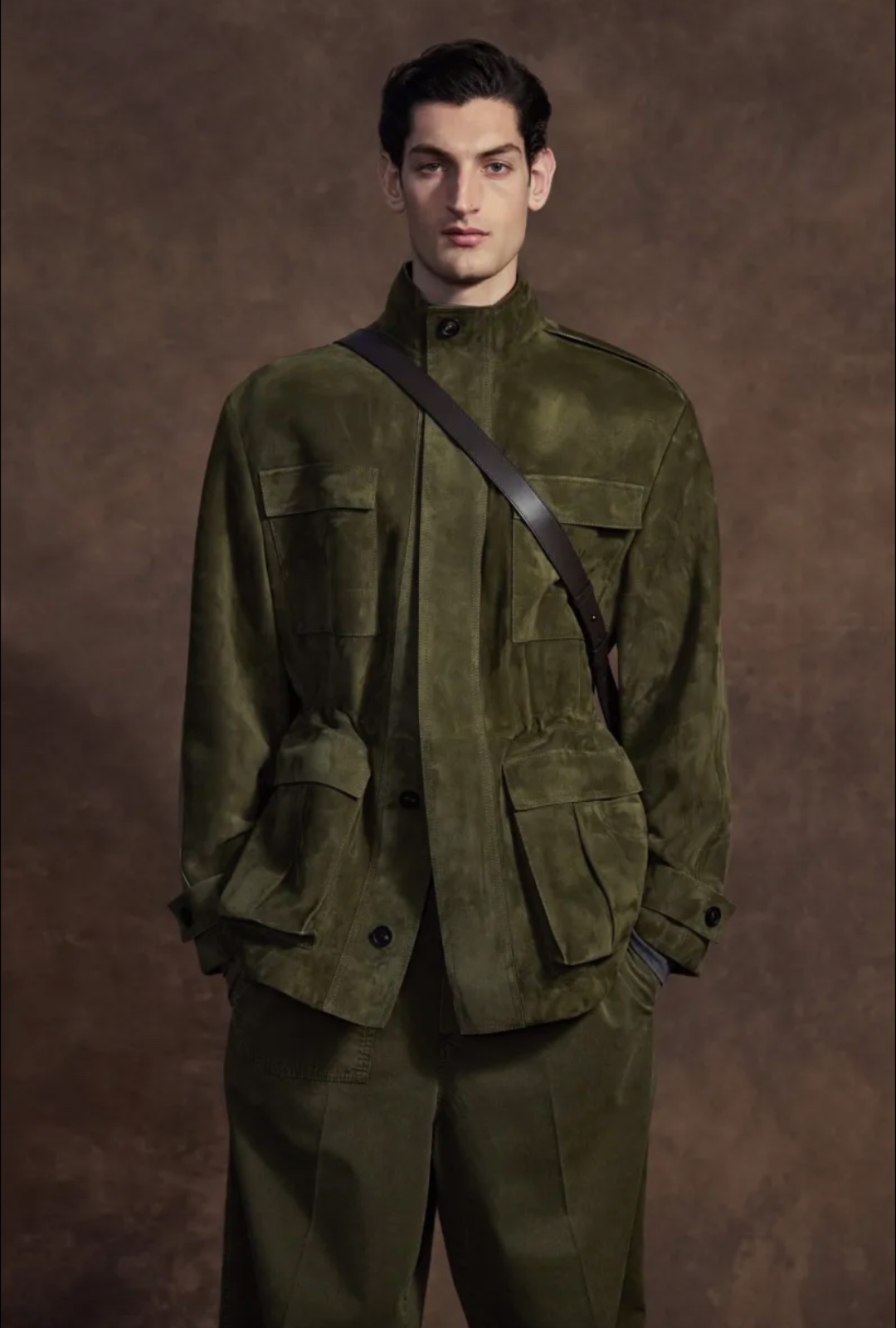 cozy_vibe_ferragamo_b