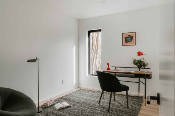 cozy_vibe_forest_house_y