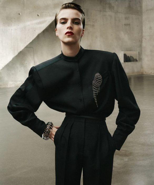 cozy_vibe_mugler_b Mugler