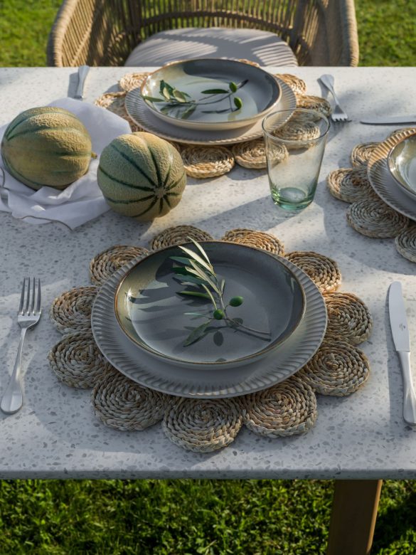 cozyvibe_Dantone_Home_table_dish