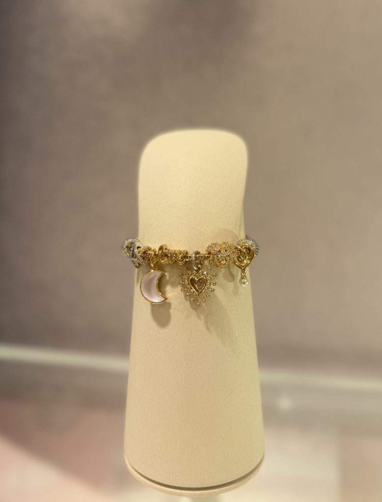 cozyvibe_secret_santa_pandora