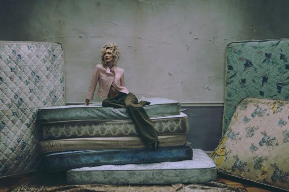 cozy_vibe_Miss_Sixty_b