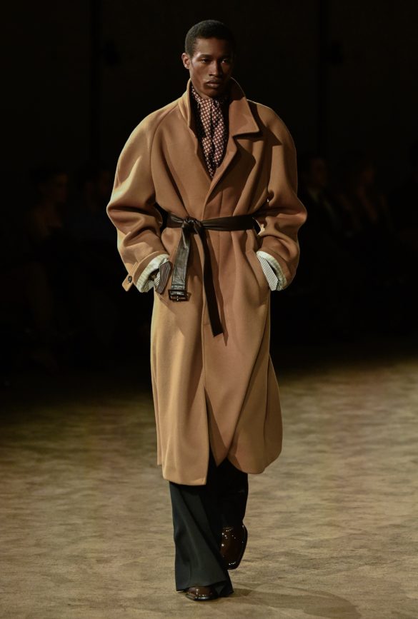 cozy_vibe_saint_laurent