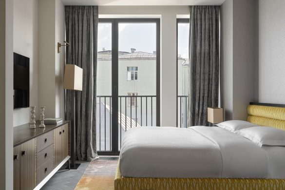 Ιαπωνική απλότητα και γαλλική φινέτσα στο Παρίσι