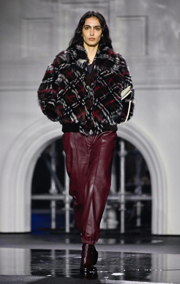 cozy_vibe_burberry_q