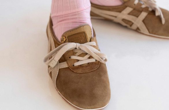 cozy_vibe_Onitsuka_Tiger_Versace_x Versace