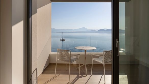 Mirage Chalkida Pedrali