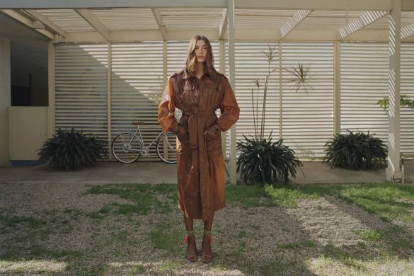 cozy_vibe_Hailey Bieber_ysl_c