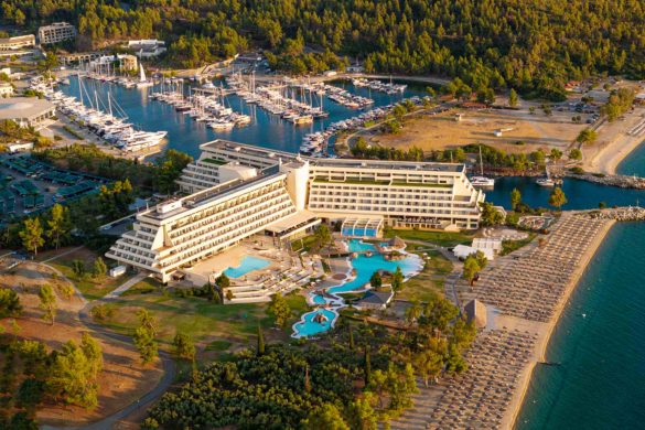 cozy_vibe_porto_carras_b