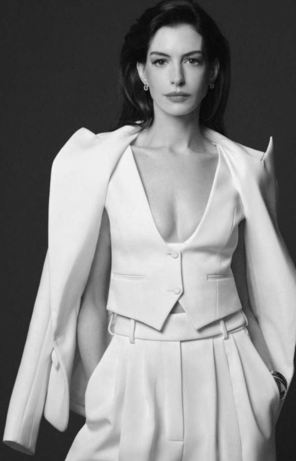 Anne Hathaway