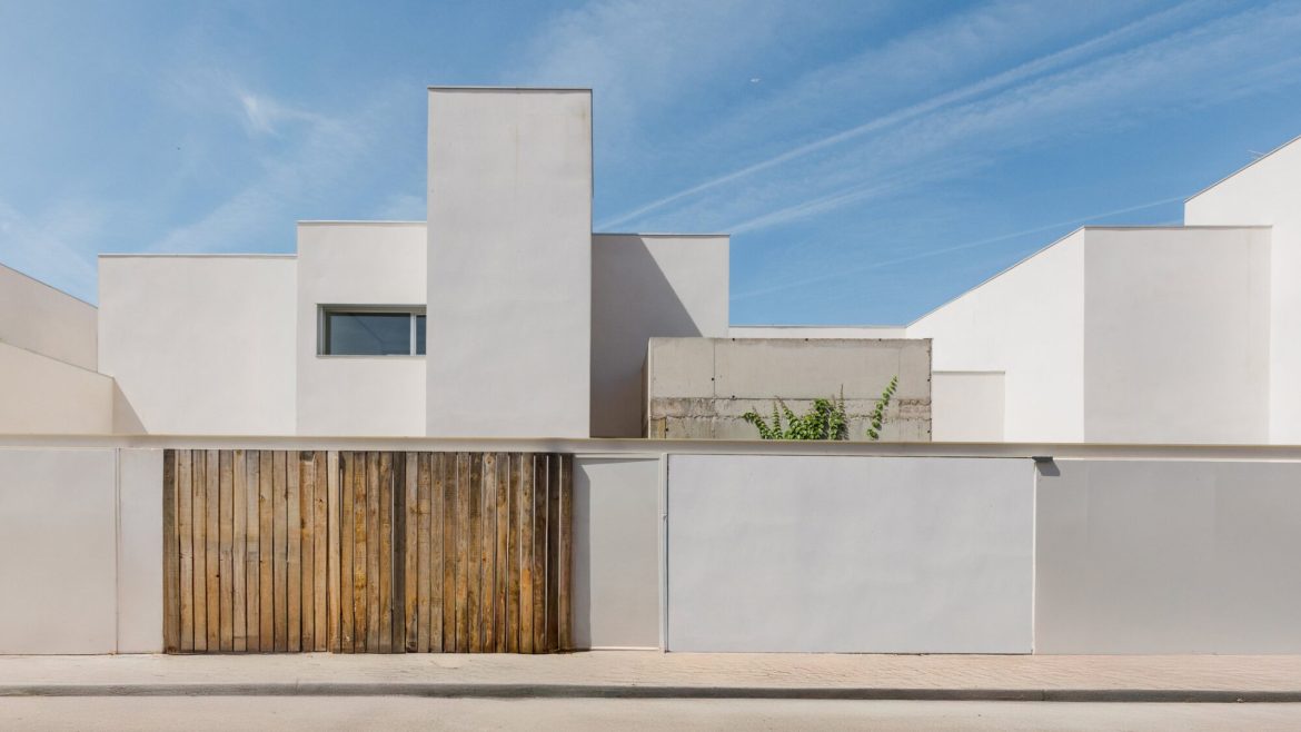 MG Houses