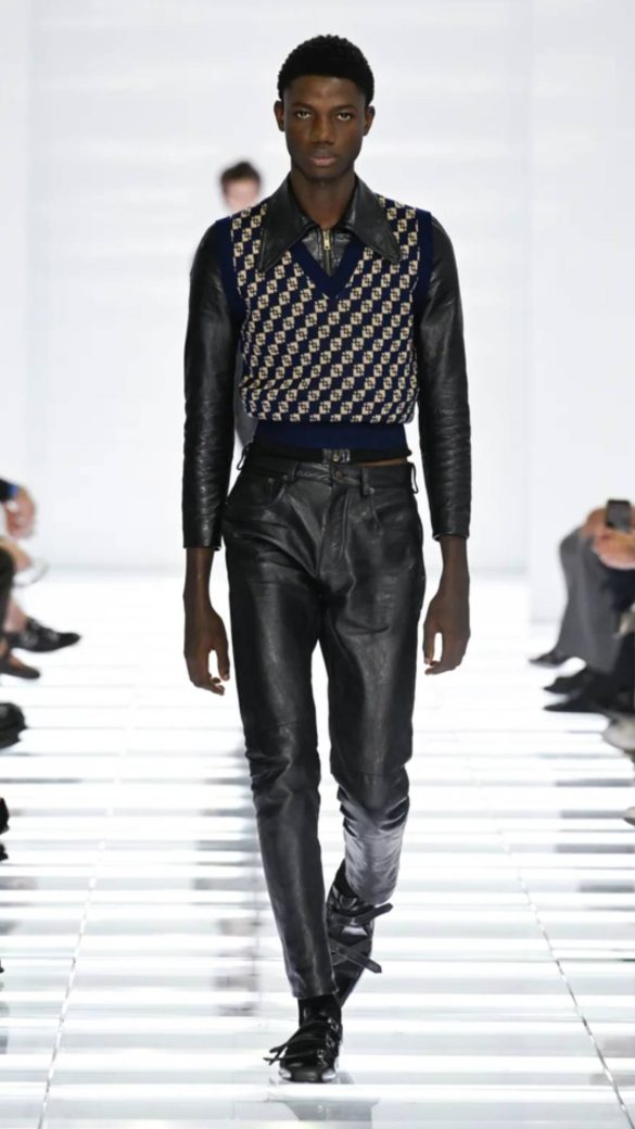 cozy_vibe_prada_spring_jean