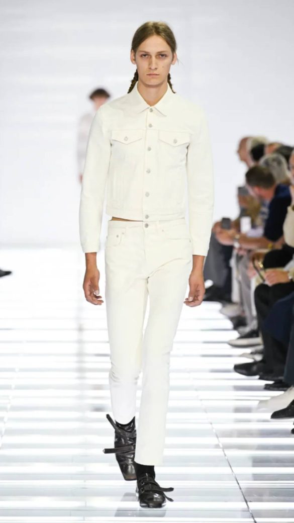 cozy_vibe_prada_spring_jeans