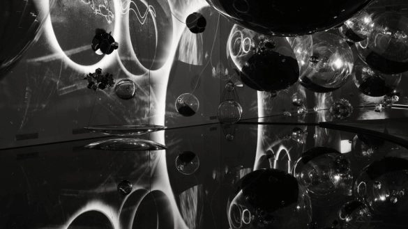 cozy_vibe_tomas_saraceno_