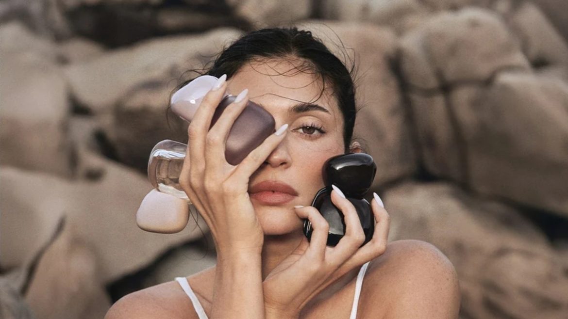 Kyllie Cosmetis Mood Stones fragrances