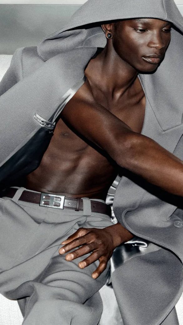 cozy_vibe_balenciaga_grey_