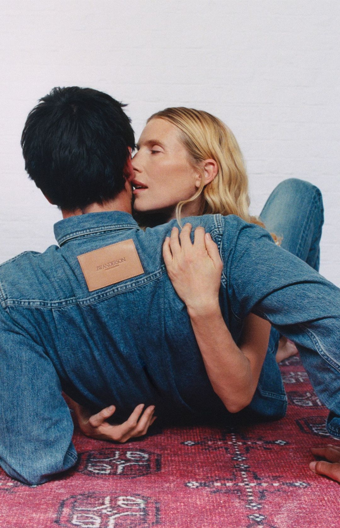 cozy_vibe_jw_anderson_a